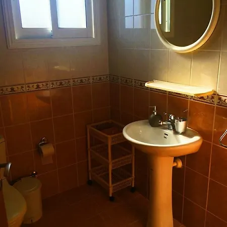 Apartment In Antonescos Gardens Paphos